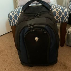 Backpack w/handle & wheels
